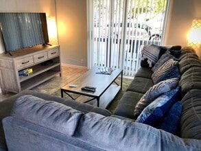 105 Jamestown Rd, Unit A in Ocean City, MD - Building Photo - Building Photo