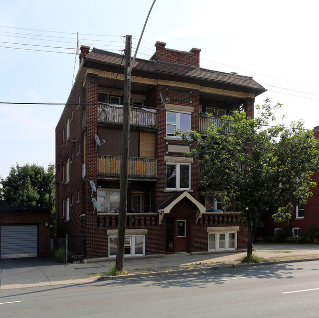 1255 King St E in Hamilton, ON - Building Photo - Primary Photo