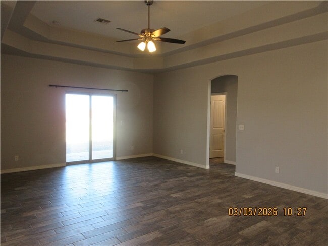 10113 Black Boot Dr in Kingman, AZ - Building Photo - Building Photo