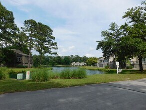 7151 Windward Dr in New Bern, NC - Building Photo - Building Photo