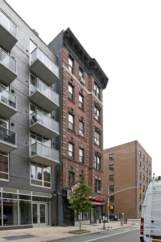 200 Stanton St in New York, NY - Building Photo - Building Photo