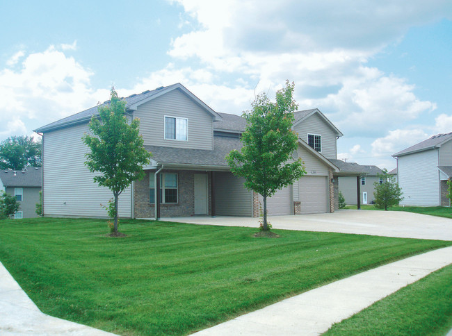 Vanderveen Villas in Columbia, MO - Foto de edificio - Building Photo