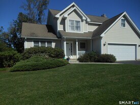 29 Skyview Terrace in Manchester, CT - Building Photo