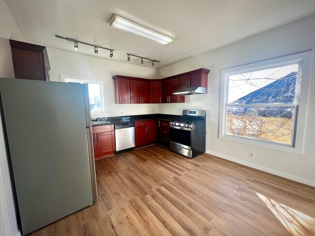 871 27th St in Oakland, CA - Building Photo - Building Photo