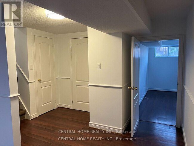 20 Goulding Ave in Toronto, ON - Building Photo - Building Photo