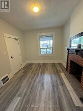 422 Clendenan Ave in Toronto, ON - Building Photo - Building Photo