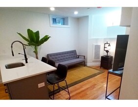 109 Eutaw St-Unit -1 in Boston, MA - Building Photo - Building Photo