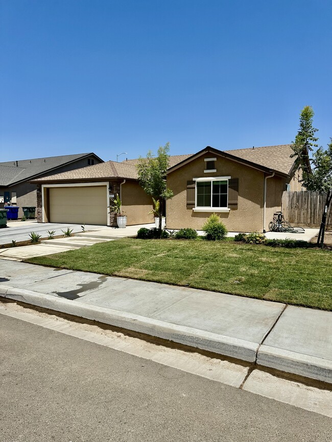 property at 677 Country Pl