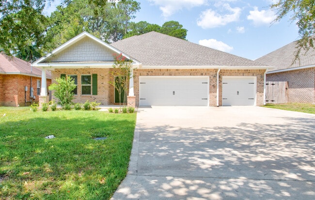 property at 1756 Thomas St