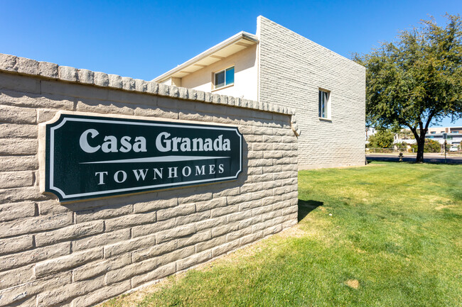 Casa Granda Townhomes in Scottsdale, AZ - Building Photo - Building Photo