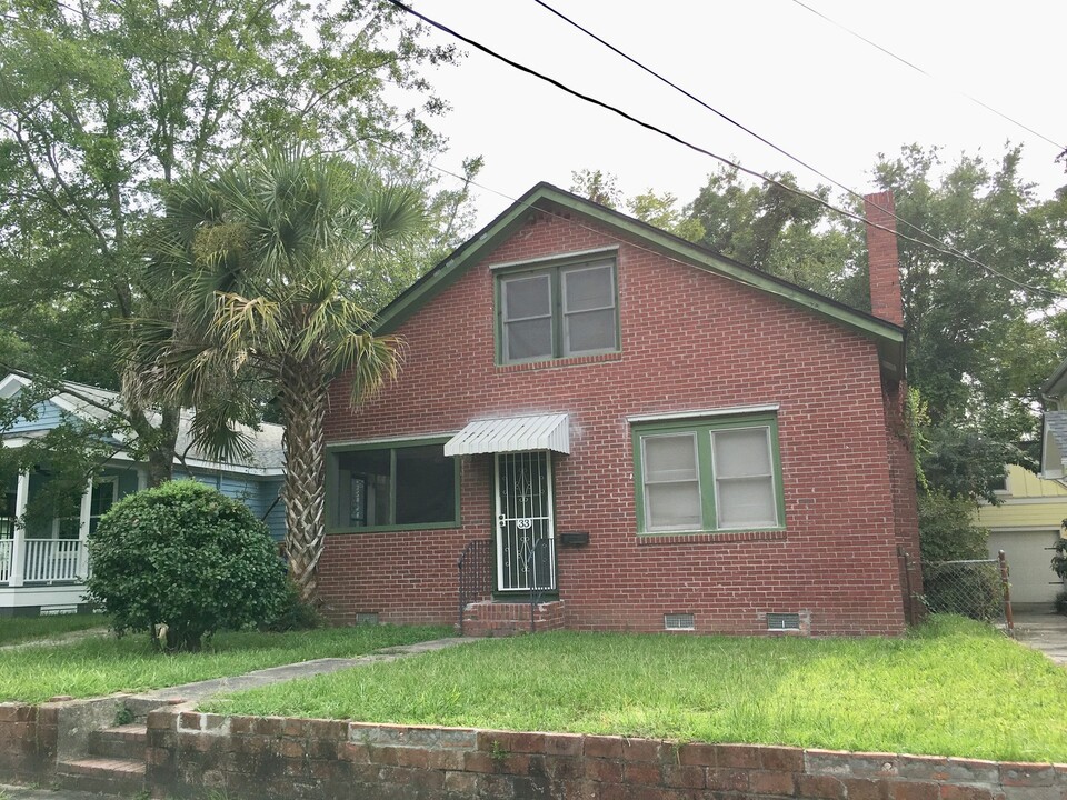 33 Darlington Ave in Charleston, SC - Building Photo