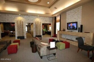 5345 E Van Buren St in Phoenix, AZ - Building Photo - Building Photo