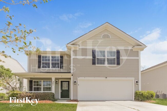 301 Lind Point Ln in Monroe, NC - Foto de edificio - Building Photo