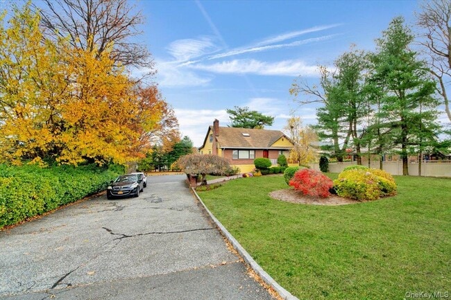 169 Old Mamaroneck Rd in White Plains, NY - Building Photo - Building Photo