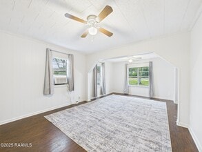 9123 Cameron St in Duson, LA - Building Photo - Building Photo