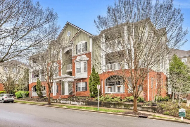 7235 Althorp Way in Nashville, TN - Building Photo - Building Photo