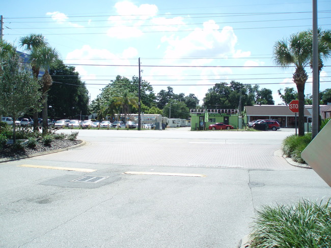 South Orange Mobile Home Park in Orlando, FL - Building Photo - Building Photo