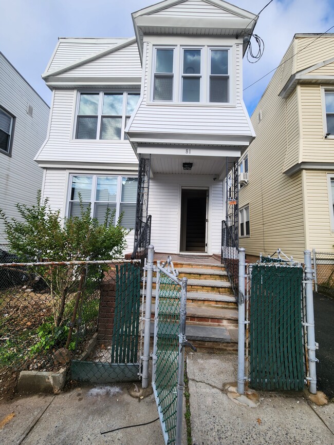 81-grace-st-apartments-and-nearby-irvington-apartments-for-rent