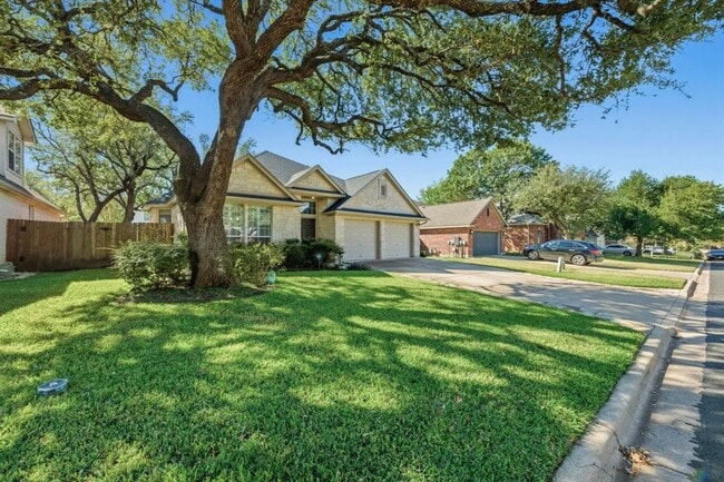 6213 Mesa Grande Dr in Austin, TX - Building Photo - Building Photo