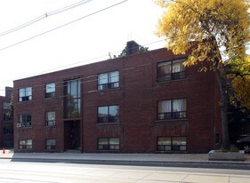 260 Roncesvalles Ave in Toronto, ON - Building Photo