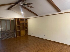 4413 Sweetgum Way in Fort Worth, TX - Building Photo - Building Photo