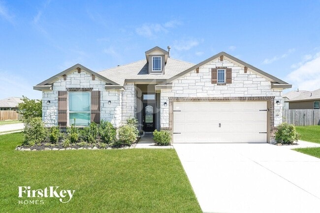 property at 118 White Wing Ln
