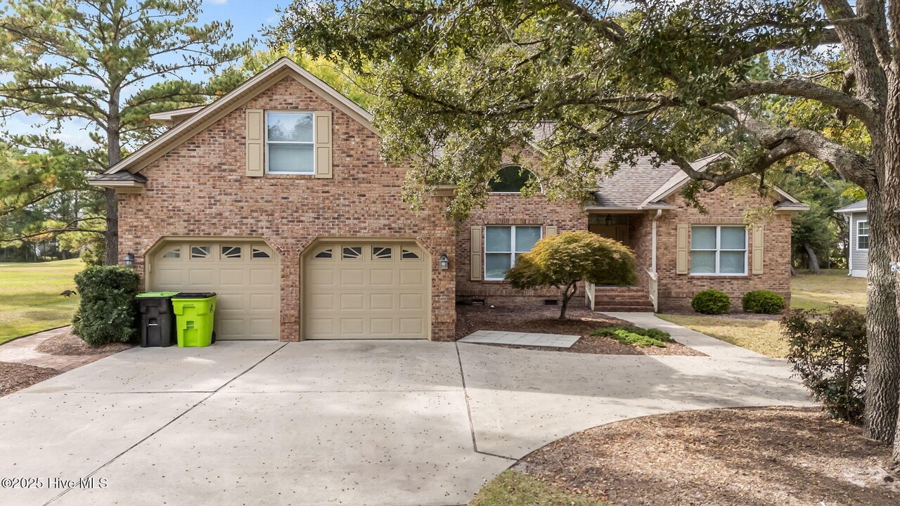1216 Barkentine Dr in New Bern, NC - Building Photo