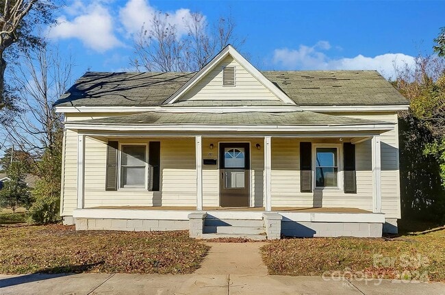 property at 110 E 5th Ave