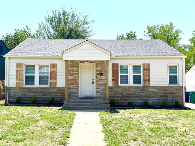 1748 NE 20th St in Oklahoma City, OK - Foto de edificio - Building Photo