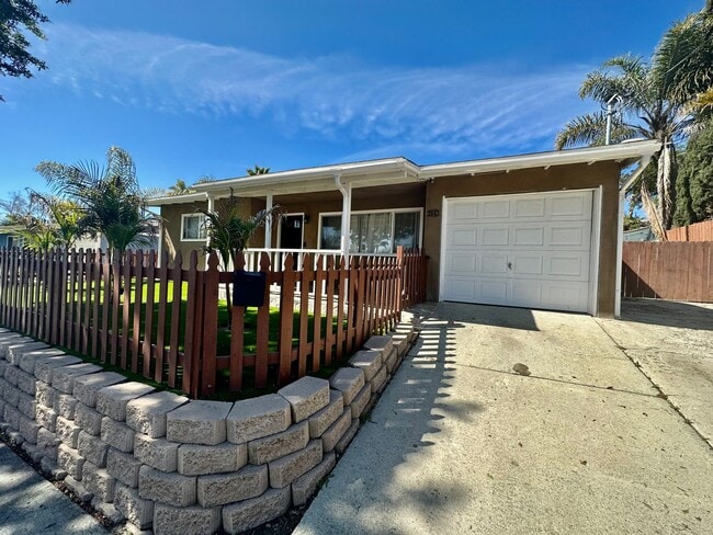 property at 2843 Emerald Dr