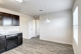 4200 Summersweet Ln in Crowley, TX - Building Photo - Building Photo