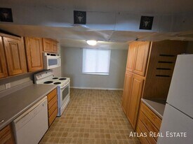 2208 N 10th Ave in Greeley, CO - Building Photo