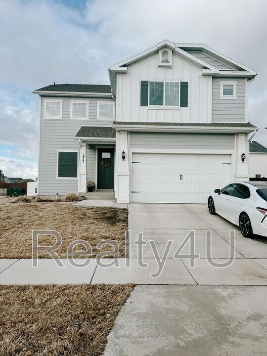 277 E 330 N in Vineyard, UT - Building Photo