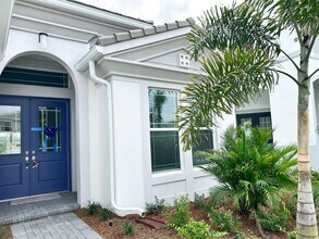5327 Liberty Ln in Westlake, FL - Building Photo - Building Photo