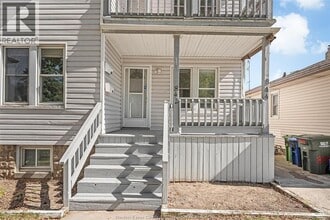 844-844 Ellrose Ave in Windsor, ON - Building Photo - Building Photo