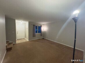 11 Park Rd in Hamden, CT - Building Photo - Building Photo