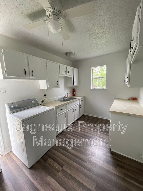 1900 9th Ave in Lake Charles, LA - Building Photo - Building Photo