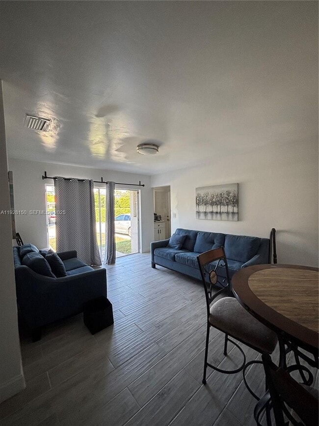 property at 4807 Ponce de Leon