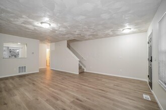 967 Robmeyer Dr in Columbus, OH - Building Photo - Building Photo