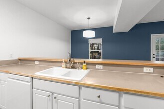 809 23rd St in Virginia Beach, VA - Building Photo - Building Photo