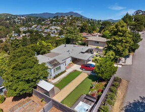 453 Wellesley Ave in Mill Valley, CA - Building Photo - Building Photo
