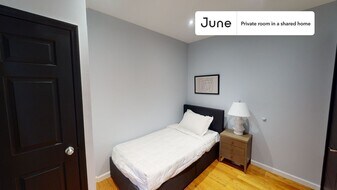 Room in Shared 4 bed/2 bath home in New York, NY - Building Photo
