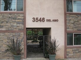3546 Del Amo Blvd, Unit 9 in Torrance, CA - Building Photo