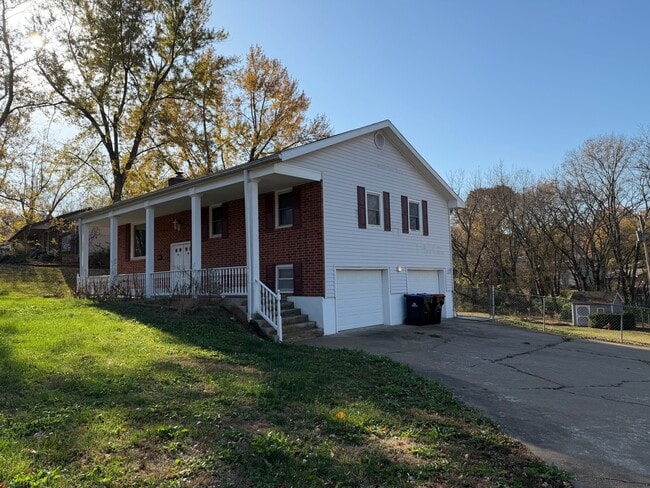 1426 Northfield Park Blvd in Warrensburg, MO - Building Photo - Building Photo