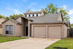 6830 Heather Hollow Dr in Katy, TX - Building Photo