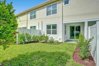 614 Parsons Wy in Deerfield Beach, FL - Building Photo - Building Photo