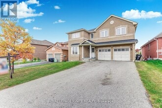 1447 Bassingthwaite Ct in Innisfil, ON - Building Photo - Building Photo