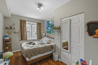 1524 N Artesian Ave, Unit 1 in Chicago, IL - Building Photo - Building Photo