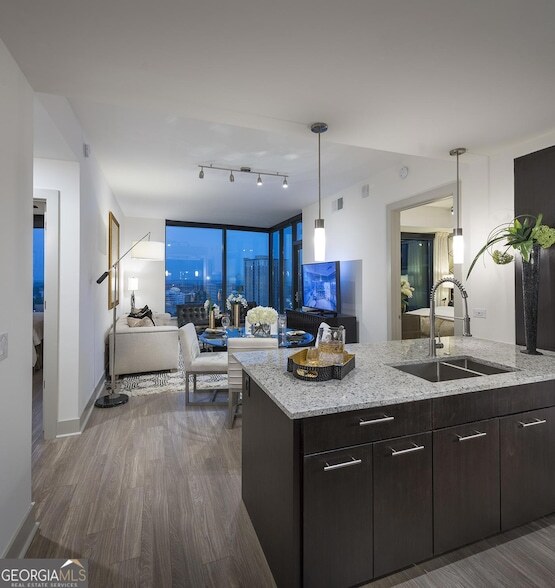 3150 Roswell Rd NW, Unit 1918 in Atlanta, GA - Building Photo - Building Photo