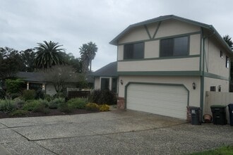41 Melwood St in Watsonville, CA - Building Photo - Building Photo